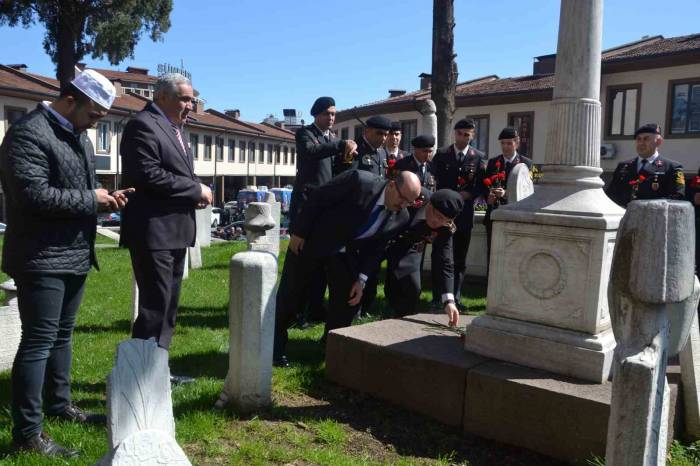 Zağnos Paşa Camii Haziresinde Yatan Şehit Yüzbaşı Necati Bey Anıldı