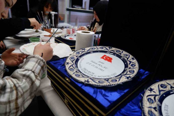 Şehitlerin Aziz Hatıralarına Vefa