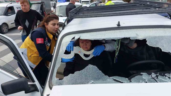 Ameliyata Götürülen Hasta Kazada Yaralandı