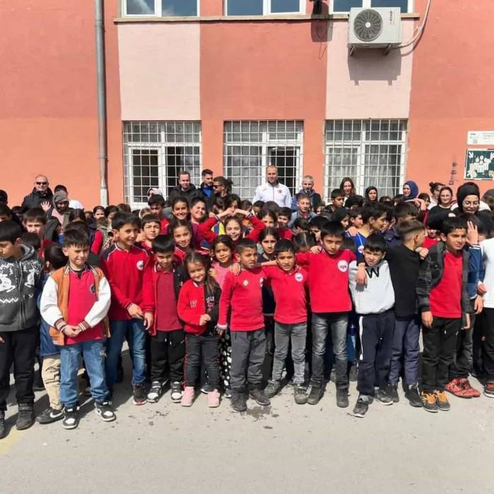 Erü Spor Bilimleri Fakültesi’nden ‘Spor Yap Zinde Kal’ Etkinliği