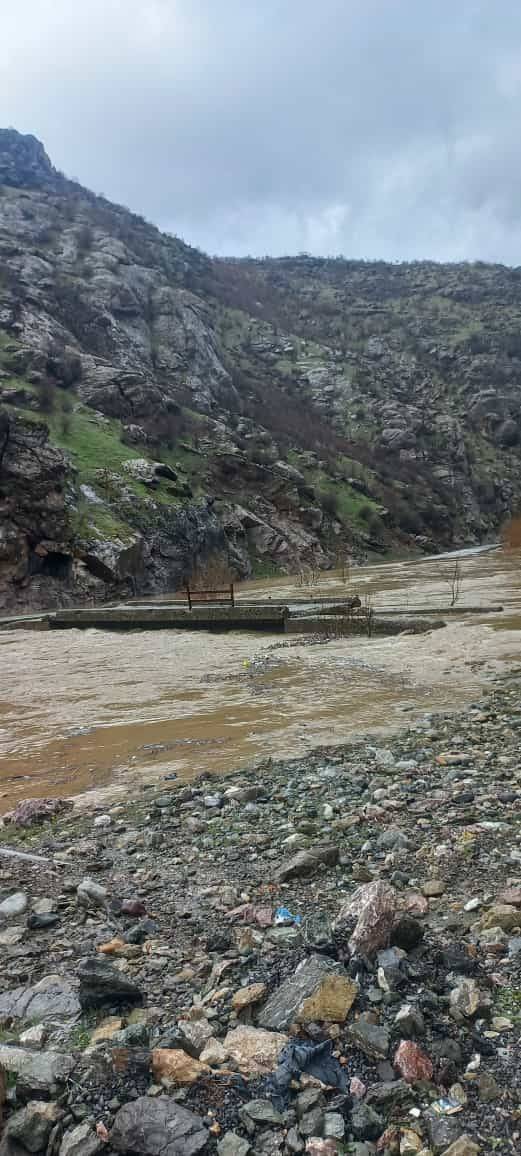 Şemdinli - Derecik Yolunda Sel