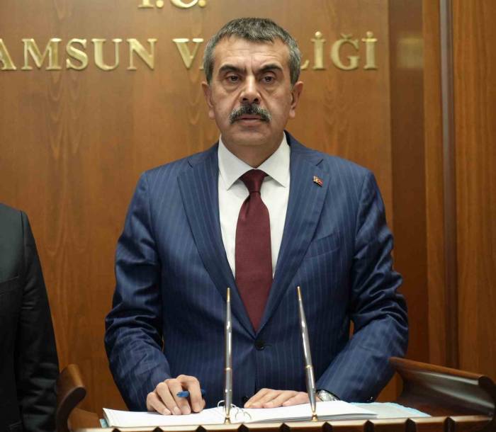 Bakan Tekin: “Yerel Seçimleri En Az Genel Seçimler Kadar Önemsiyoruz”