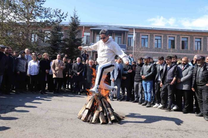 Ardahan’da Nevruz Kutlamaları