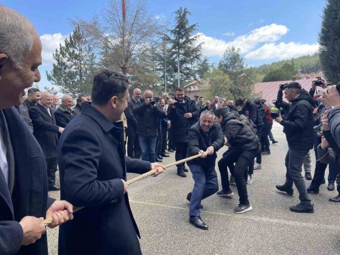 Bilecik’te Nevruz Bayramı Hem Eğlenceli Hem Rekabetli Geçti