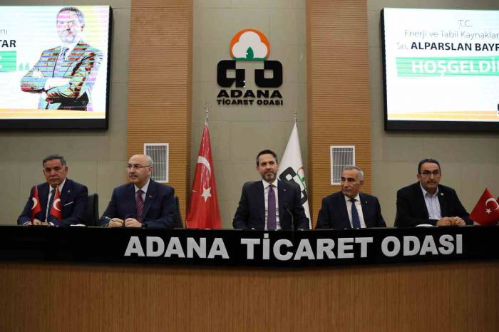 Bakan Bayraktar: "Türkiye Enerjideki Dışa Bağımlılığını 30 Yıla Ortadan Kaldıracak"