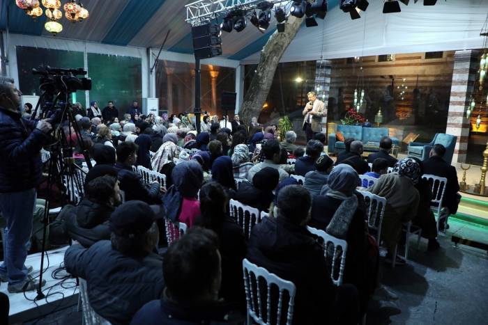 Ramazan Sohbetlerinin Konuğu Yazar Hayati İnanç Oldu