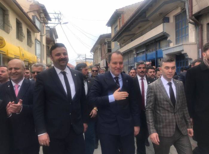 Erbakan’dan Bolvadin’e Fabrika Sözü