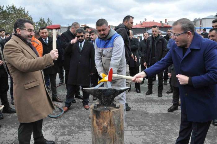 Kars’ta Nevruz Bayramı Coşkuyla Kutlandı