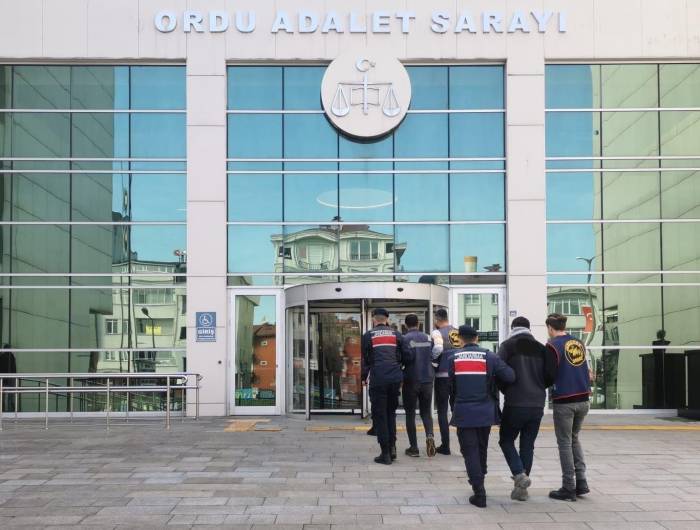 Çevreyolu İnşaatından 10 Ton Demir Çalan Şüpheliler Yakalandı