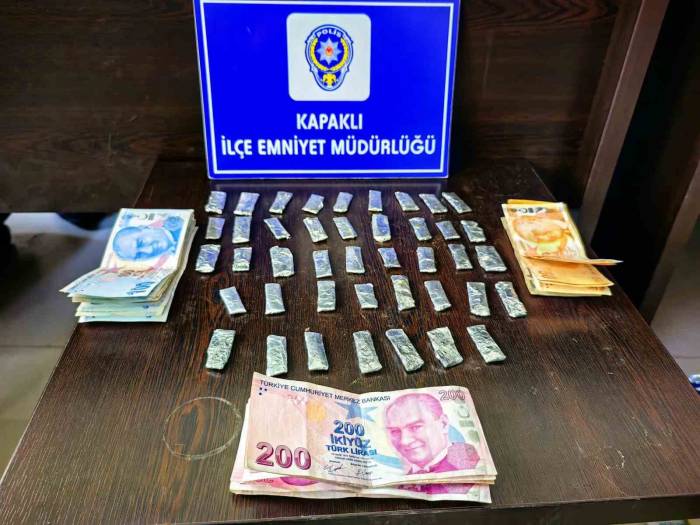 Ormanlık Alanda Uyuşturucu Kavanozu Ele Geçirildi