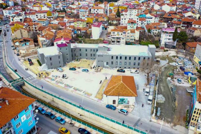 Uşak’ta Yeni Aşevi Yakında Hizmet Vermeye Başlayacak