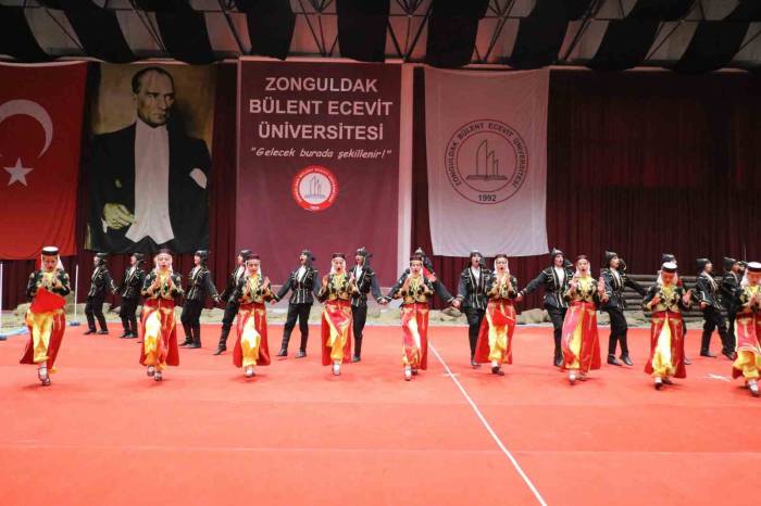 Zonguldak Bülent Ecevit Üniversitesi’nde Nevruz Ateşi Yandı
