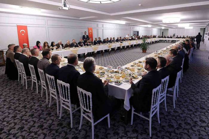 Cumhur İttifakı İftarda Bir Araya Geldi