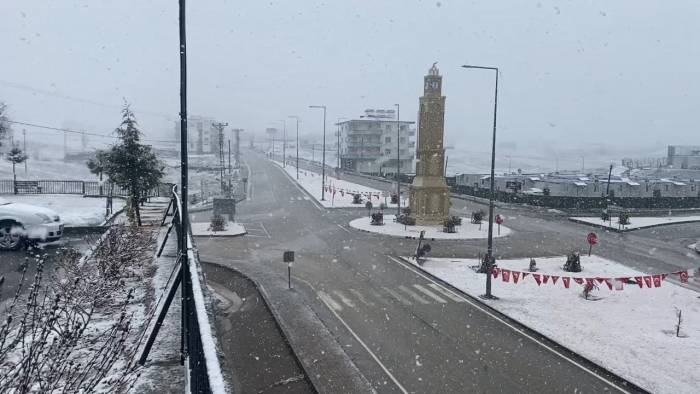 Adıyaman’ın Sincik İlçesine Kış Yeniden Geldi