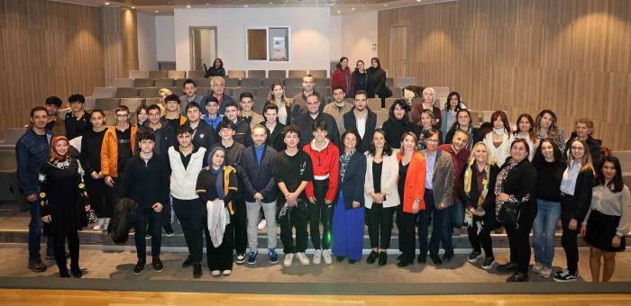 Türkiye’de Su Tüketiminin Yüzde 77’si Tarımda Kullanılıyor