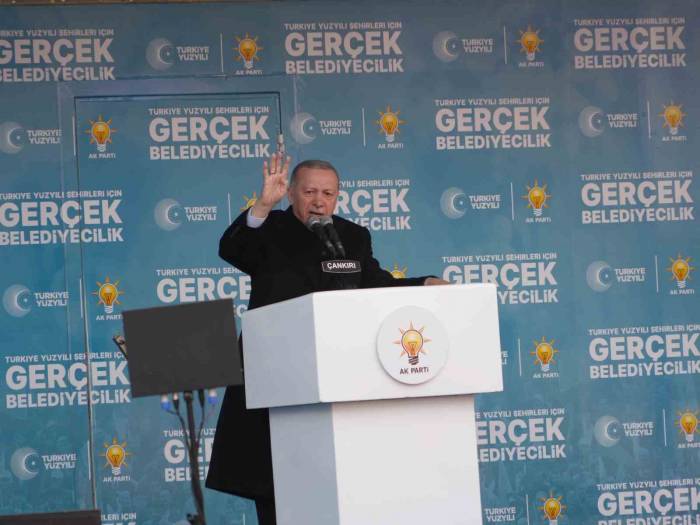 Cumhurbaşkanı Erdoğan: "Özgür Efendinin Darbelerde Acı Çekenler, İşkence Görenler, Hayatı Kararanlar Başta Olmak Üzere Tüm Türkiye’ye Özür Borcu Var"