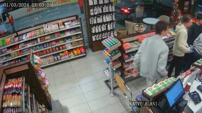 Eyüpsultan’daki Feci Kazadan Kısa Süre Önce T.c. Ve Arkadaşları Benzin İstasyonunda Görüntülendi