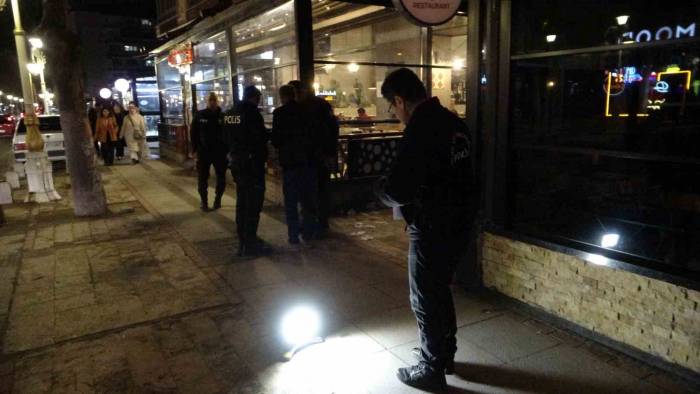 Malatya’da Kadınlar Arasında Bıçaklı Kavga: 2 Yaralı