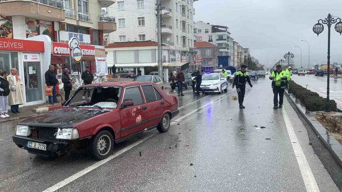 Karaman’da Otomobilin Çarptığı Yaşlı Çift Yaralandı