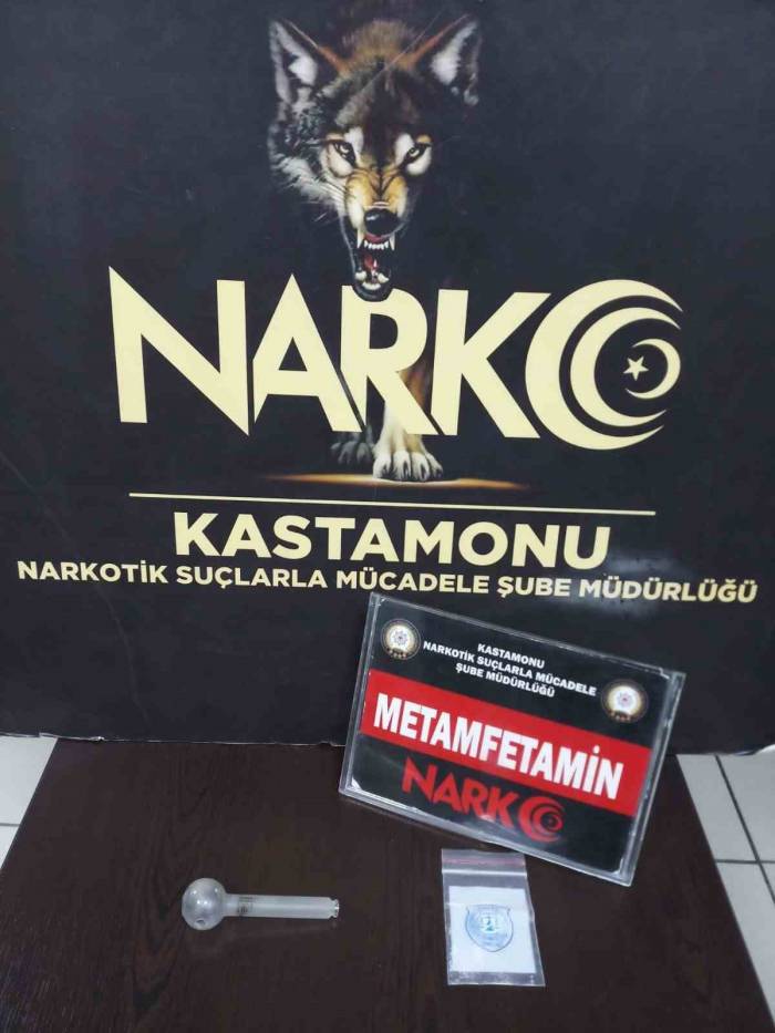Kastamonu’da Uyuşturucu İle Yakalanan İki Şüpheli Gözaltına Alındı
