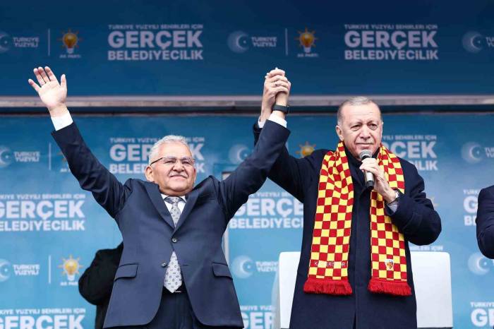 Başkan Büyükkılıç’tan "Büyük Kayseri Mitingi" Teşekkürü