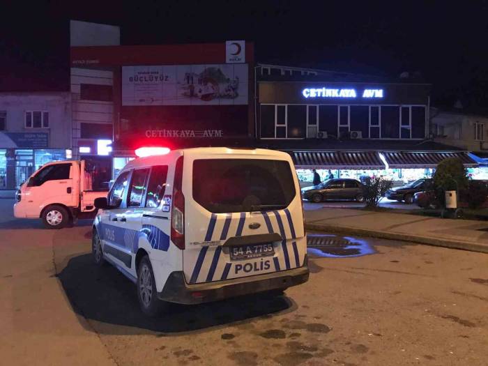 Sakarya’da Korkunç Olay: 15 Yaşındaki Çocuk Elini Kıyma Makinesine Kaptırdı