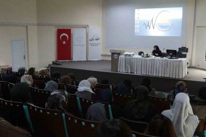 Van’da ‘Ramazan’ Söyleşisi