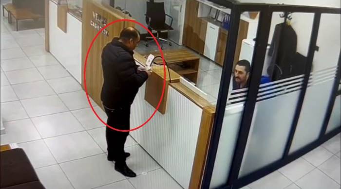 ‘Sazan Sarmalı’ Yöntemiyle Dolandırıcılık Yapan Çete Çökertildi: 20 Tutuklama