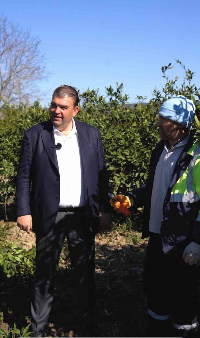 Seferihisar Belediyesi Çiftçilerin Yüzünü Güldürdü