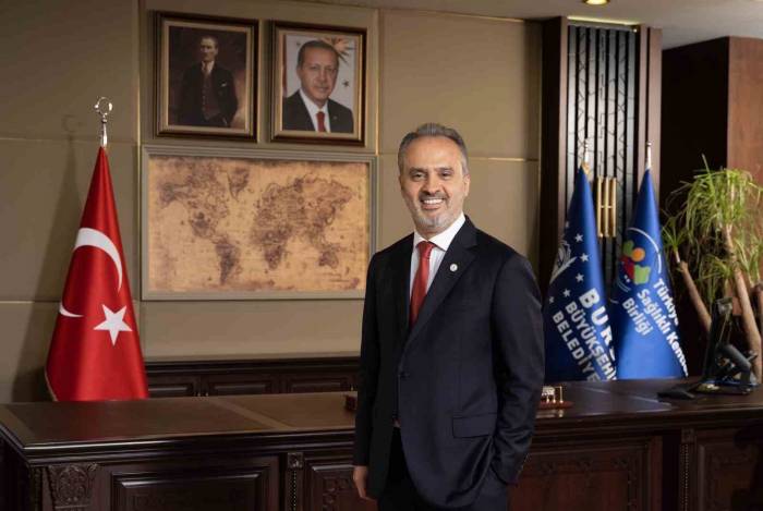 Başkan Aktaş, “Nilüfer’e 800 Kişilik Kongre Merkezi İnşa Ediyoruz”