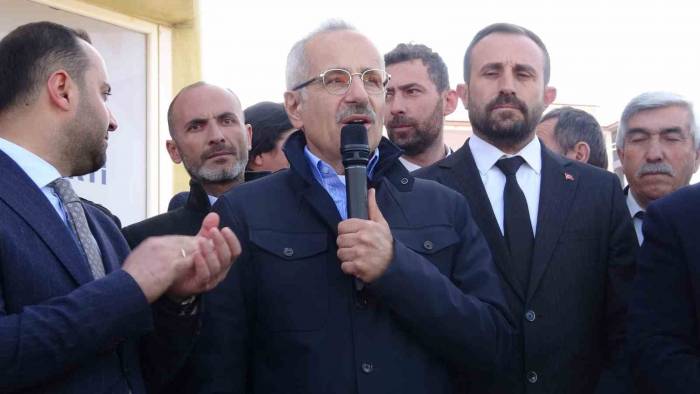 Ulaştırma Ve Altyapı Bakanı Abdulkadir Uraloğlu: