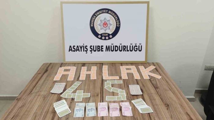 Manisa’da 4 İş Yerine Kumarhane Baskını