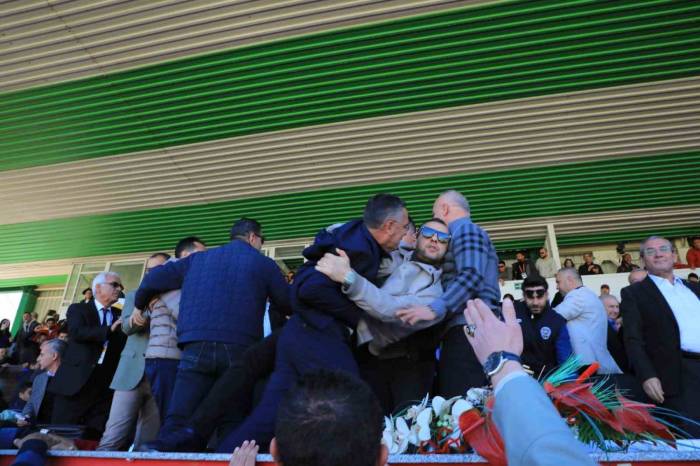 Muğlaspor-yatağan Maçında Olay Çıktı