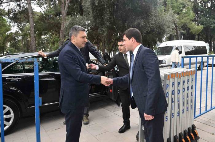 Vali Şahin’den, Rusya Başkonsolosluğuna Taziye Ziyareti