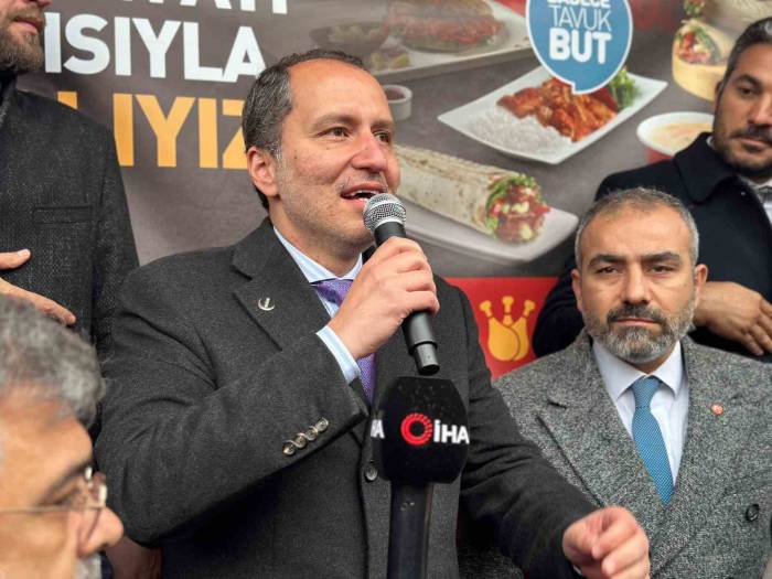 Yeniden Refah Partisi Genel Başkanı Erbakan Arnavutköy’de Vatandaşlarla Buluştu