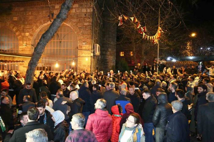 Bozbey’e Abdal Meydanı’nda Sevgi Seli