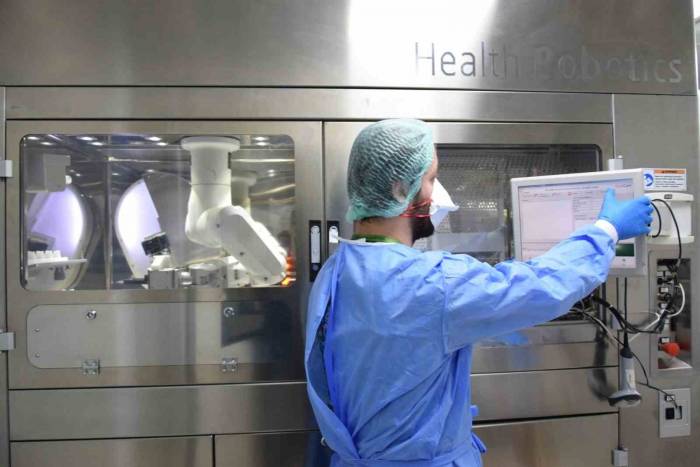 Onkoloji Ünitesinde Yeni Robotik İlaç Hazırlama Cihazıyla Maksimum Verim