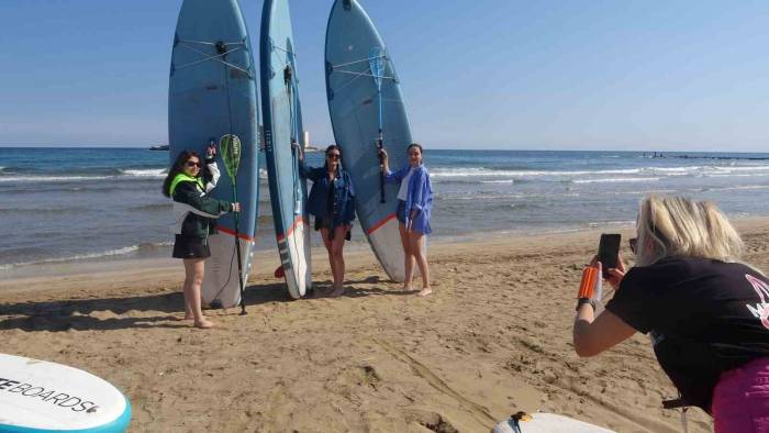 Kızkalesi’nde Mart Ayında Deniz Keyfi