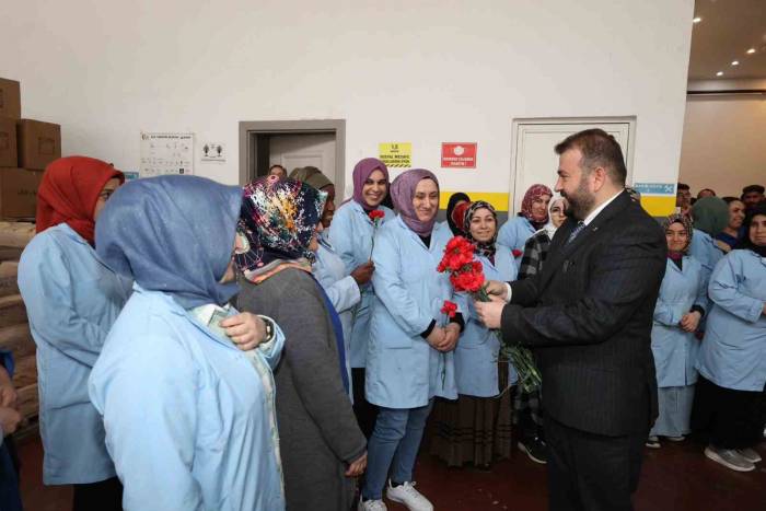 Ak Parti Arnavutköy Belediye Başkan Adayı Candaroğlu: "14 Farklı Başlık Altında Yaklaşık 200 Projeyi Hayata Geçirmeyi Hedefliyoruz"