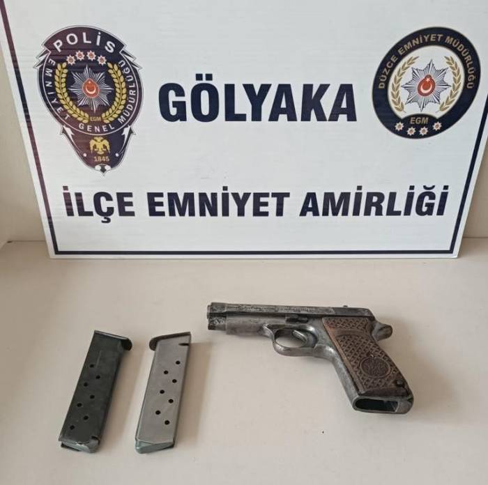 Düzce’de 58 Aranan Şahıs Yakalandı 24 Kişi Tutuklandı