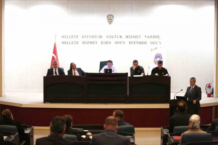 İntiharı Önleme İl Koordinasyon Kurulu Vali Çiçek Başkanlığında Toplandı