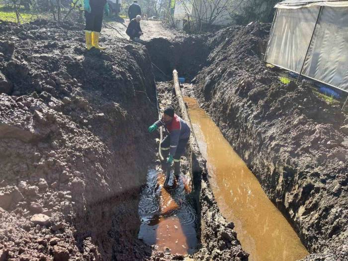 Nato Akaryakıt Boru Hattında Sızıntı