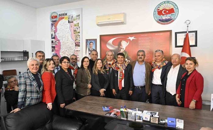 Uysal: "Bütün Milleti Birleştirip Geleceğe Hazırlamak, Güven Tesis Etmek Zorundayız"