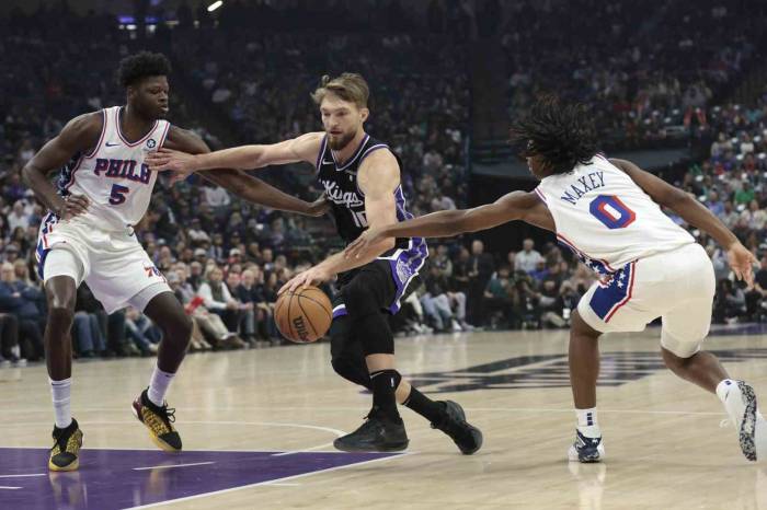 Sabonis’in Triple-double Yaptığı Maçta Kings, 76ers’ı Mağlup Etti