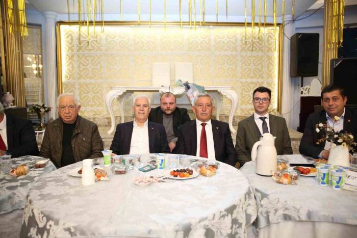 Bozbey: “Bize Oy Vermemişleri İkna Edelim”