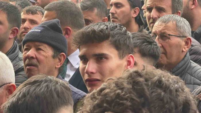 "Kız Meselesi" Kavgasında Ölen 16 Yaşındaki Genç Son Yolculuğuna Uğurlandı