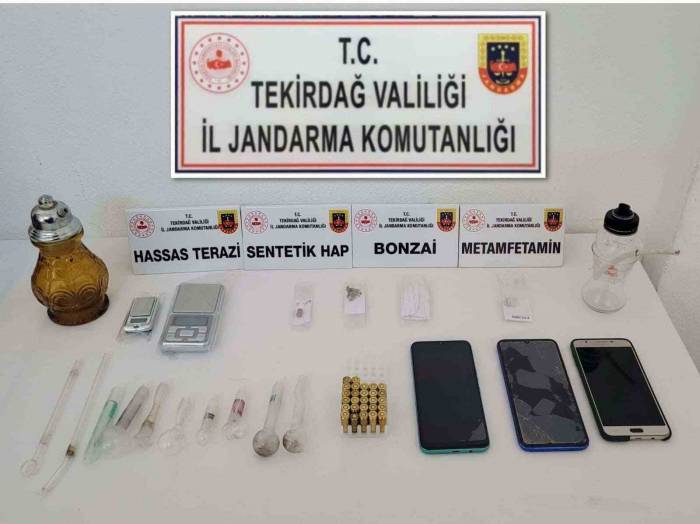 Jandarmadan Uyuşturucuya Geçit Yok: 5 Gözaltı