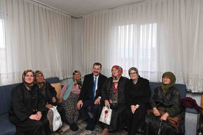 Yücel Yılmaz: Yaptığımız İşler, Yapacaklarımızın Teminatı