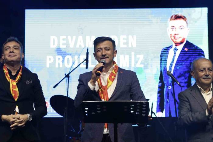 Hamza Dağ: “İzmir’i Atatürk’ün Hayalindeki Gibi Yapmak İstiyoruz”