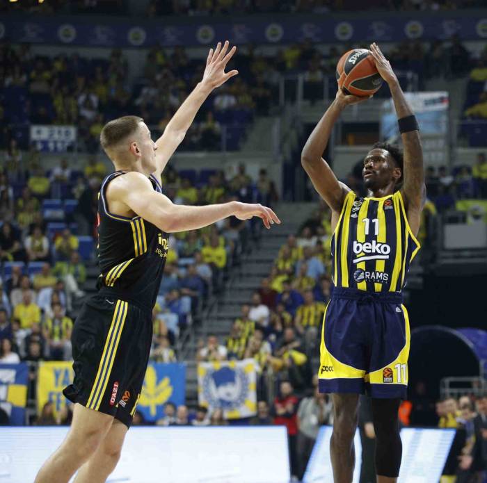 Thy Euroleague’de 32. Haftanın Mvp’si Nigel Hayes-davis Oldu